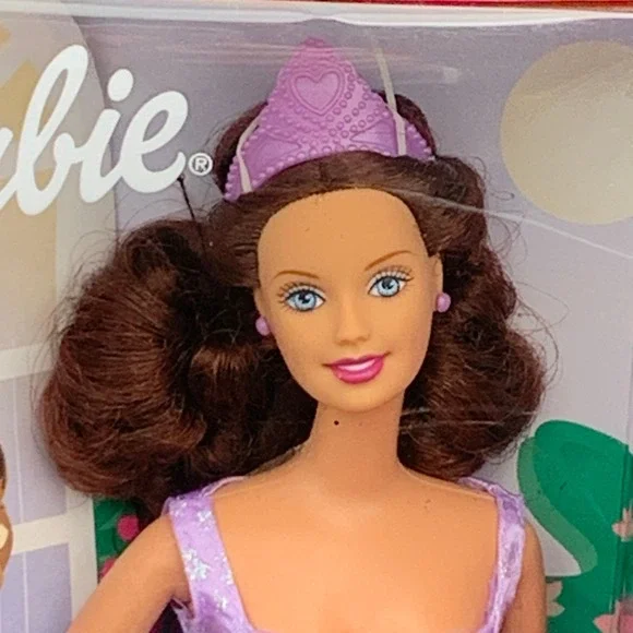 Barbie Foreign Edition Beauty & the Beast Belle Doll 2001 Mattel 56034 NRFB - Picture 2 of 10